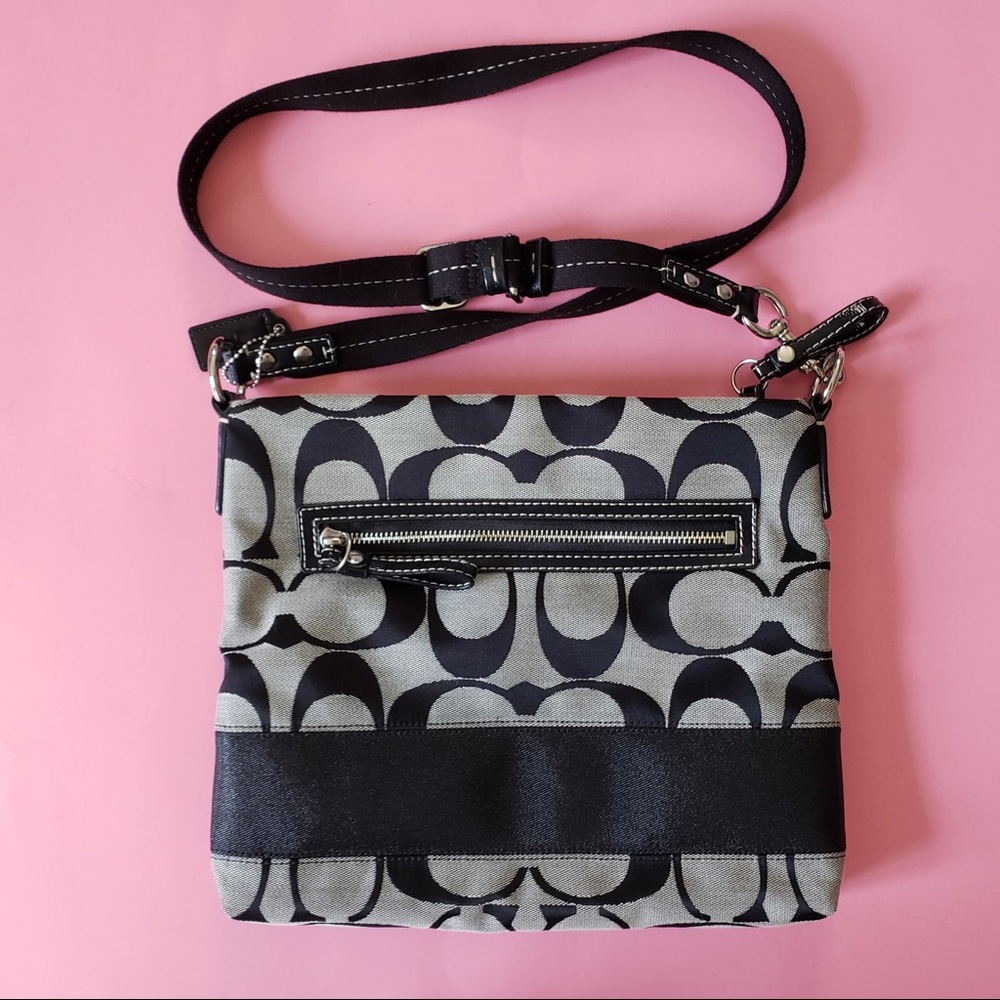 Coach Black Signature Jacquard Large Crossbody - Picture 2 of 8